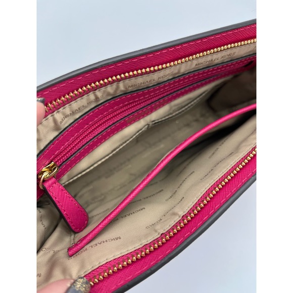 Michael Kors Jet Set Large Crossbody Clutch Ultra Pink Convertible EUC - Picture 8 of 12